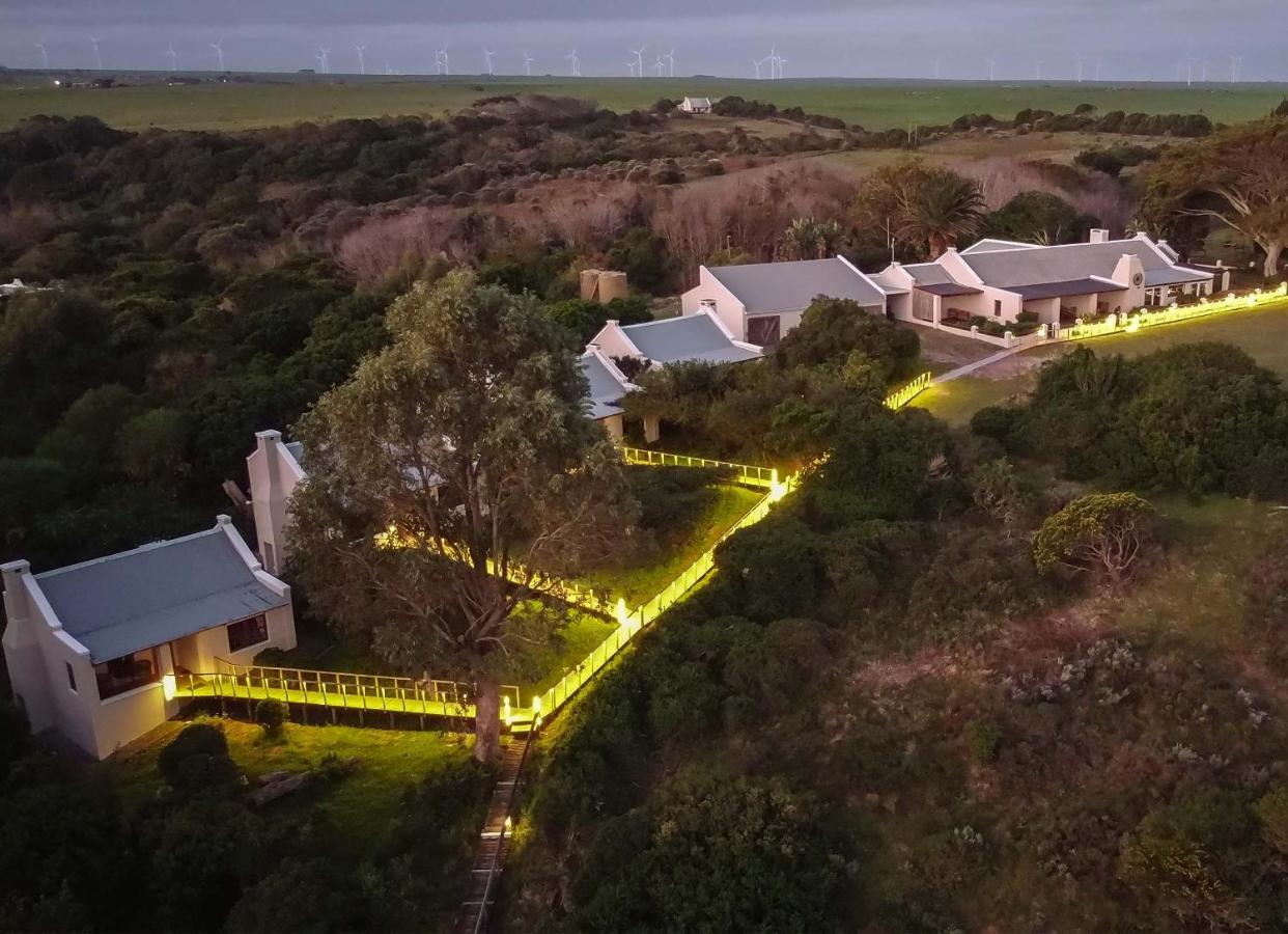 Oyster Bay Lodge Экстерьер фото